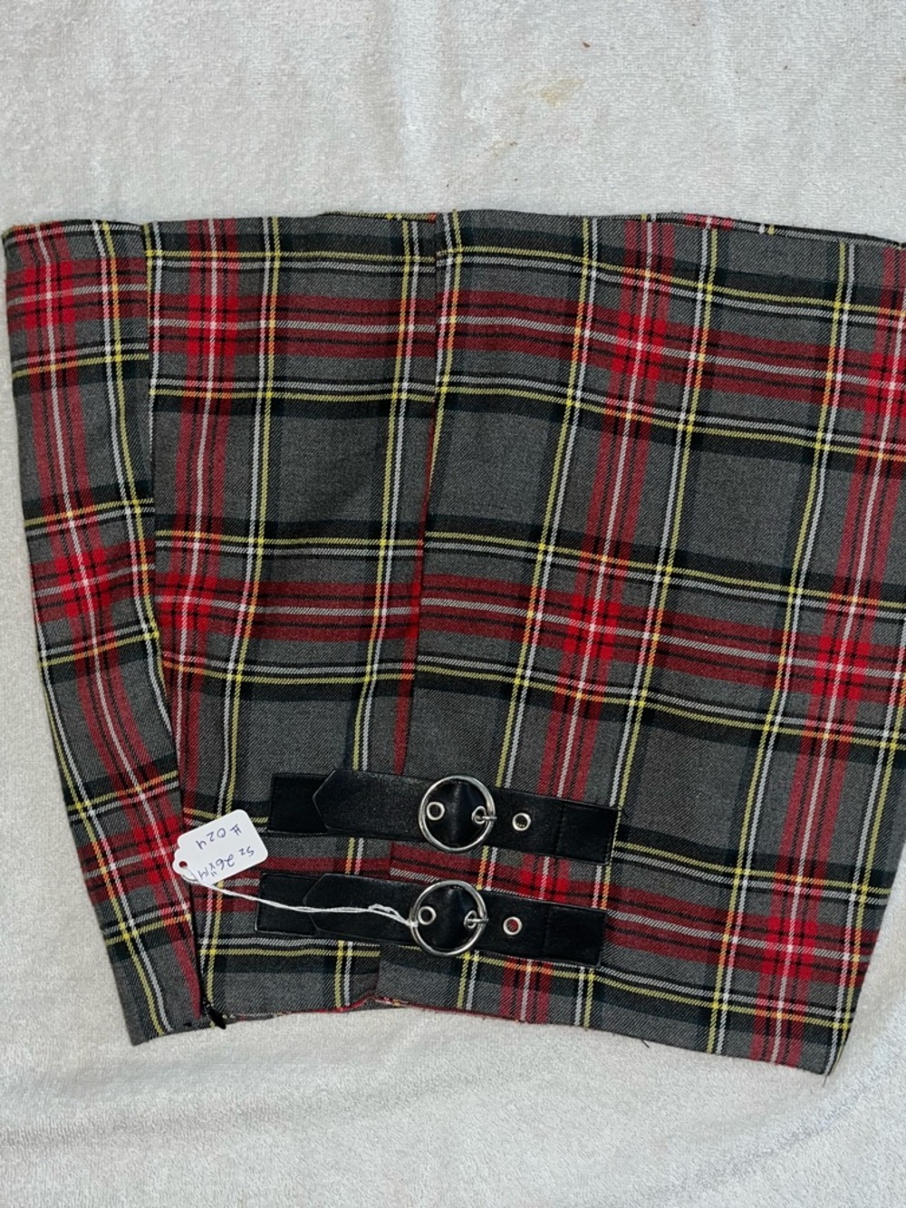 Goth style New York Red Black Gray Plaid Circle Skirt with Buckle Straps